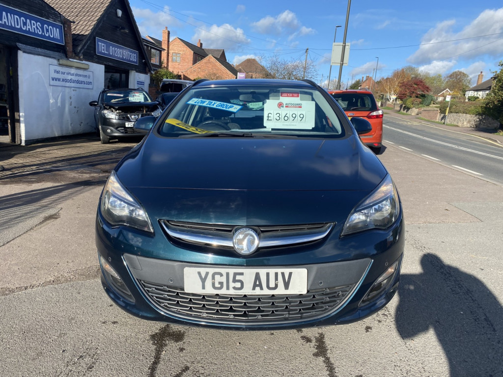 View VAUXHALL ASTRA 1.6 DESIGN CDTI ECOFLEX SS TOURER ESTATE**£20 ROAD TAX**
