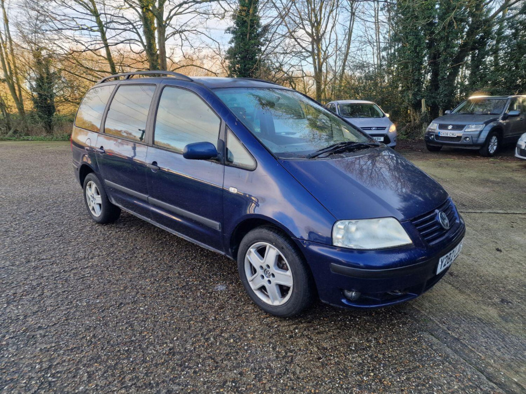VOLKSWAGEN SHARAN 2001 VOLKSWAGEN SHARAN 1.8T SPORT AUTO 7 SEATER 129,000 MILES* NO MOT