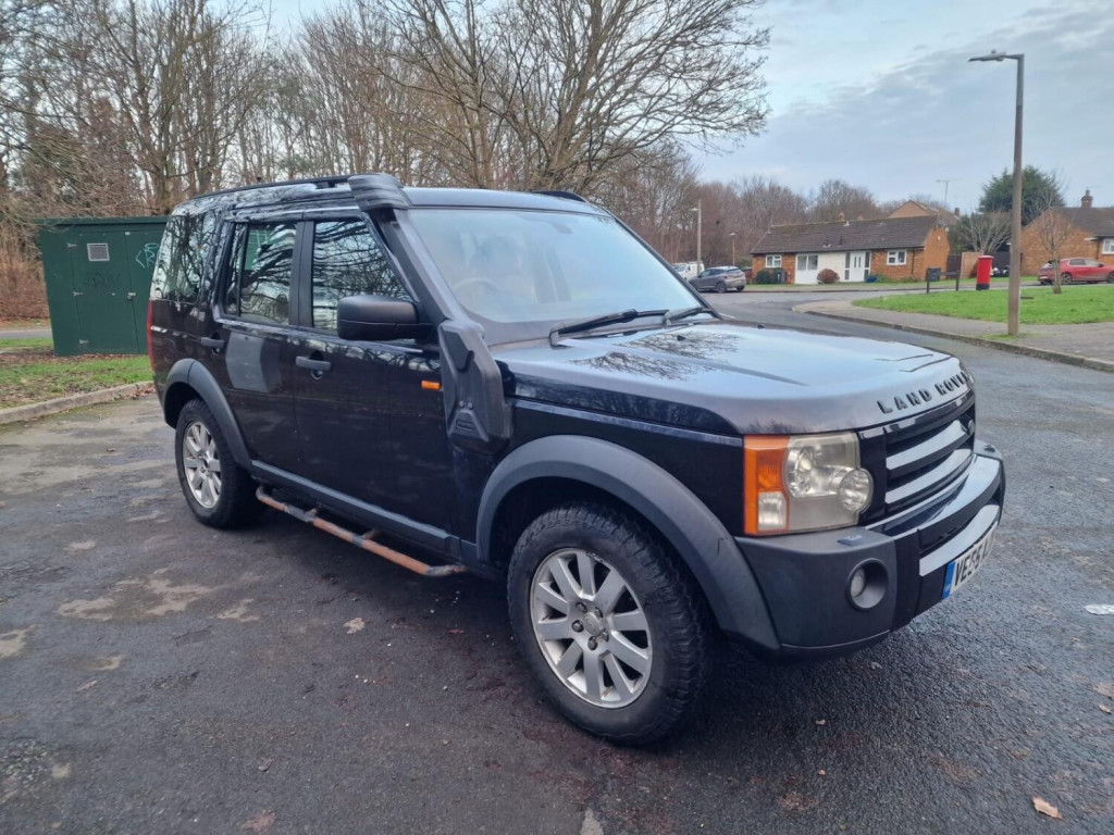 LAND ROVER DISCOVERY 3 2005 LAND ROVER DISCOVERY 3 2.7 Td V6 SE 7 SEATS **JUST 144,000 MILES** FSH