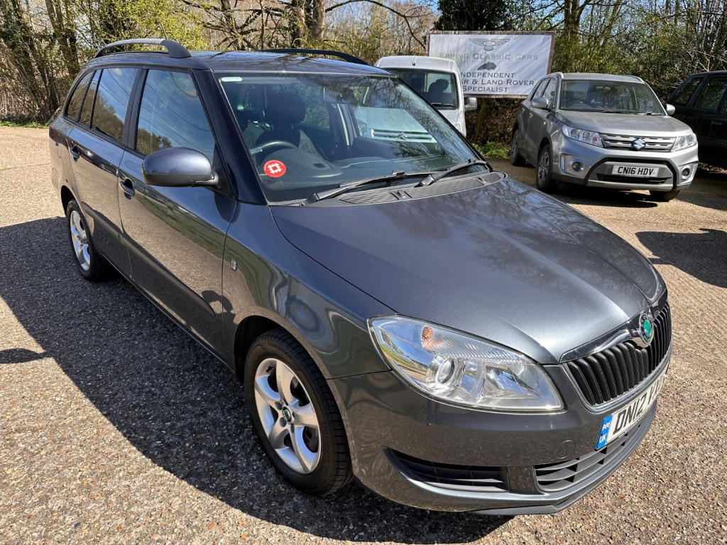 SKODA FABIA 2012 SKODA FABIA 1.6 TDI CR 105 SE PLUS **JUST 130,00 MILES** FSH NEW MOT