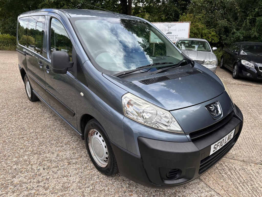 PEUGEOT EXPERT TEPEE 2010 PEUGEOT EXPERT TEPEE 1.6 HDi COMFORT 6 SEATS **JUST 68,000 MILES** FSH