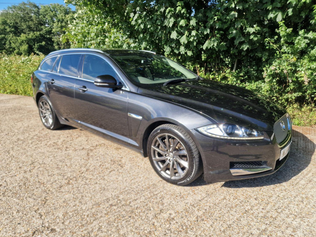 JAGUAR XF 2014 JAGUAR XF SPORTBRAKE 3.0d V6 PREMIUM LUXURY **JUST 108,000 MILES** FSH