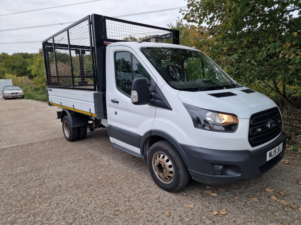 FORD TRANSIT 2.0 TDCi 350 ecoblue TIPPER MWB **JUST 123,000 MILES** NO VAT 