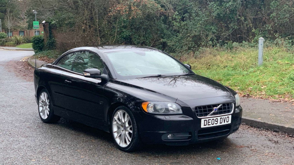 VOLVO C70 2.0 D SE Lux LOW MILEAGE AUTOMATIC FSH