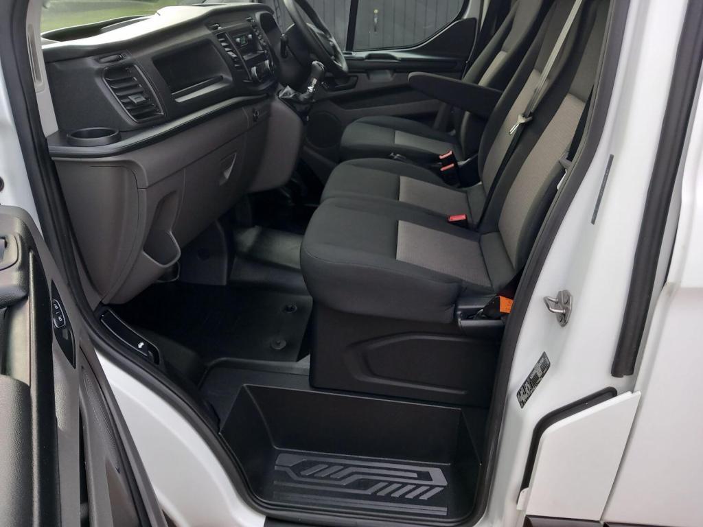 FORD TRANSIT CUSTOM