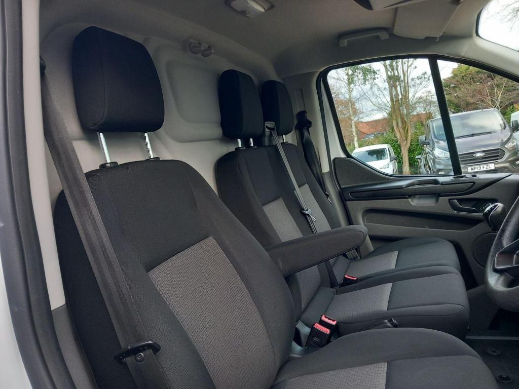 FORD TRANSIT CUSTOM