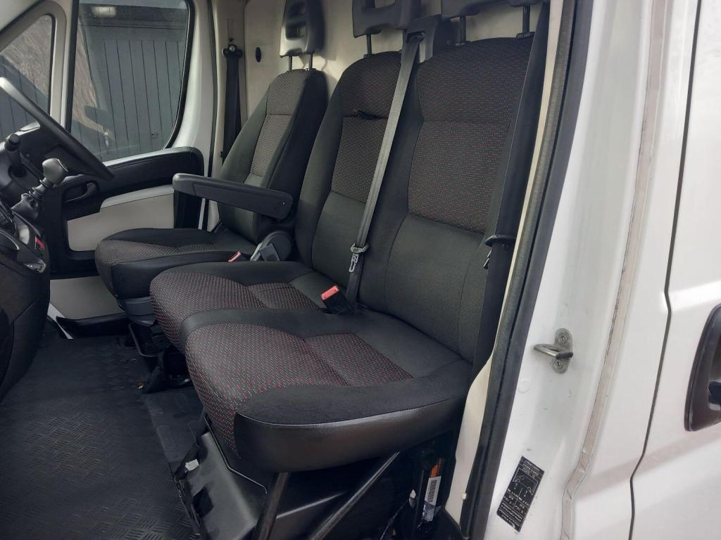 PEUGEOT BOXER
