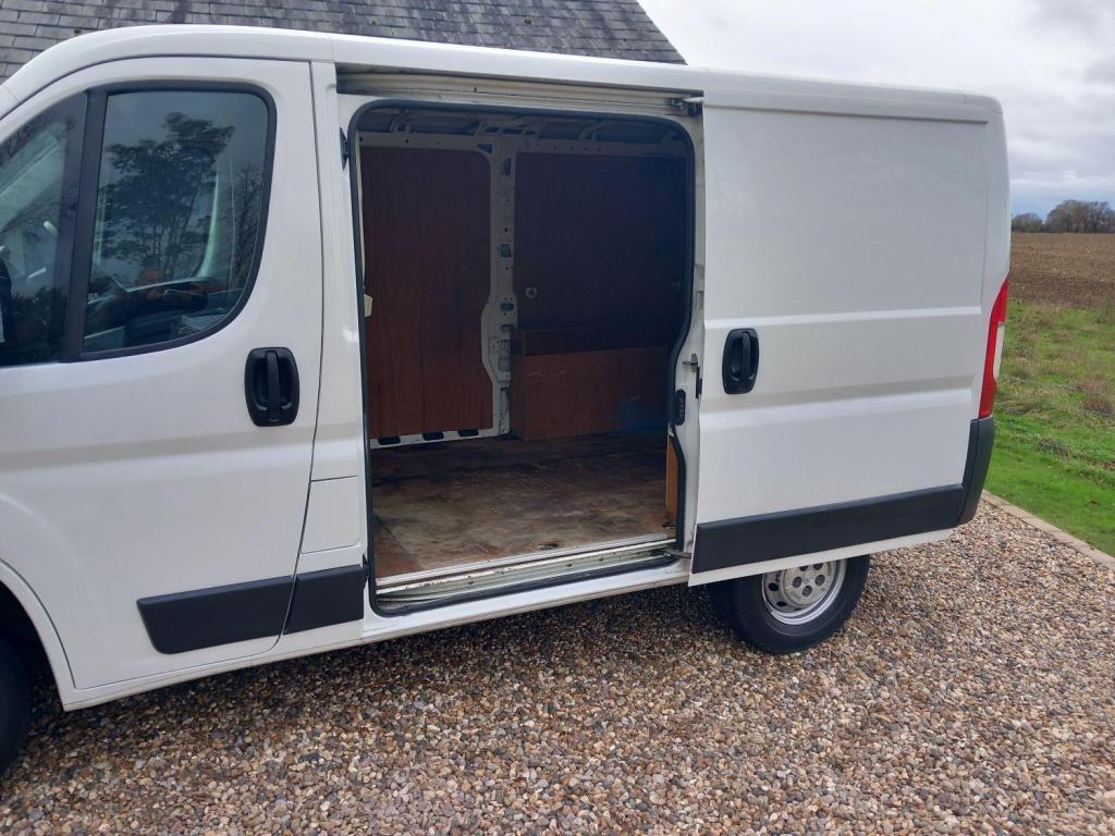PEUGEOT BOXER