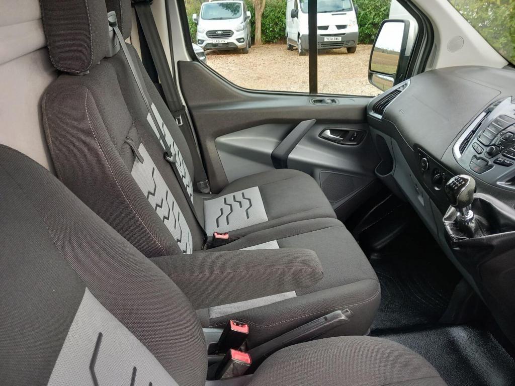 FORD TRANSIT CUSTOM
