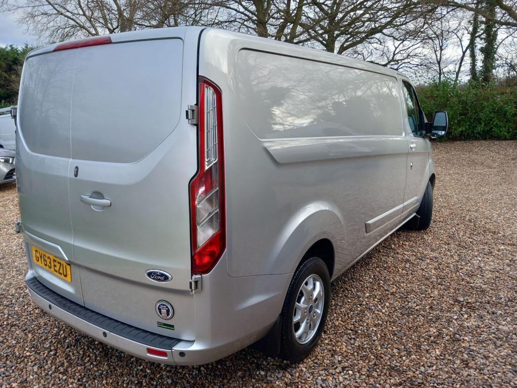 FORD TRANSIT CUSTOM