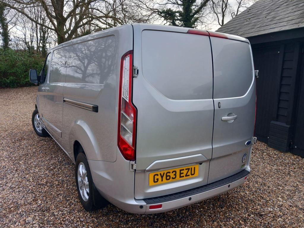 FORD TRANSIT CUSTOM