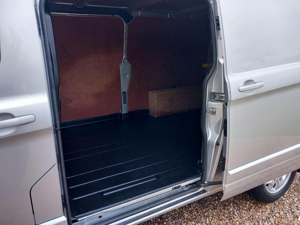 FORD TRANSIT CUSTOM