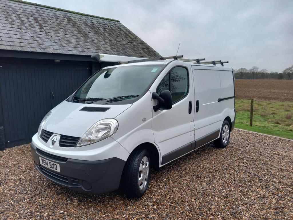 RENAULT TRAFIC