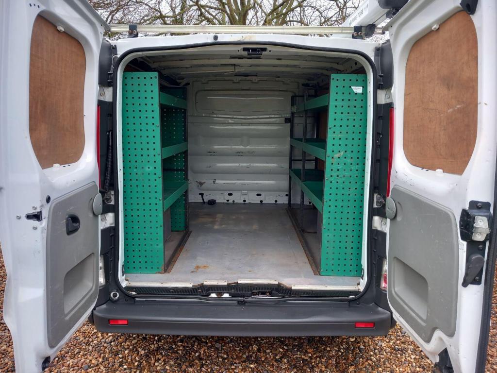 RENAULT TRAFIC