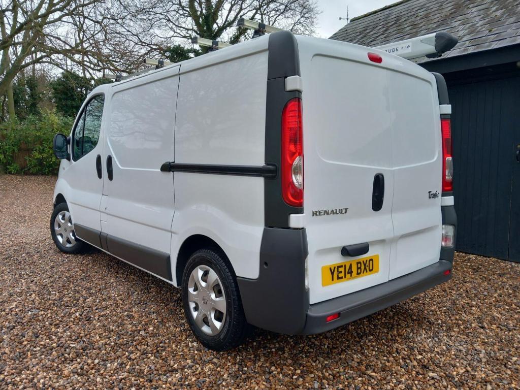 RENAULT TRAFIC
