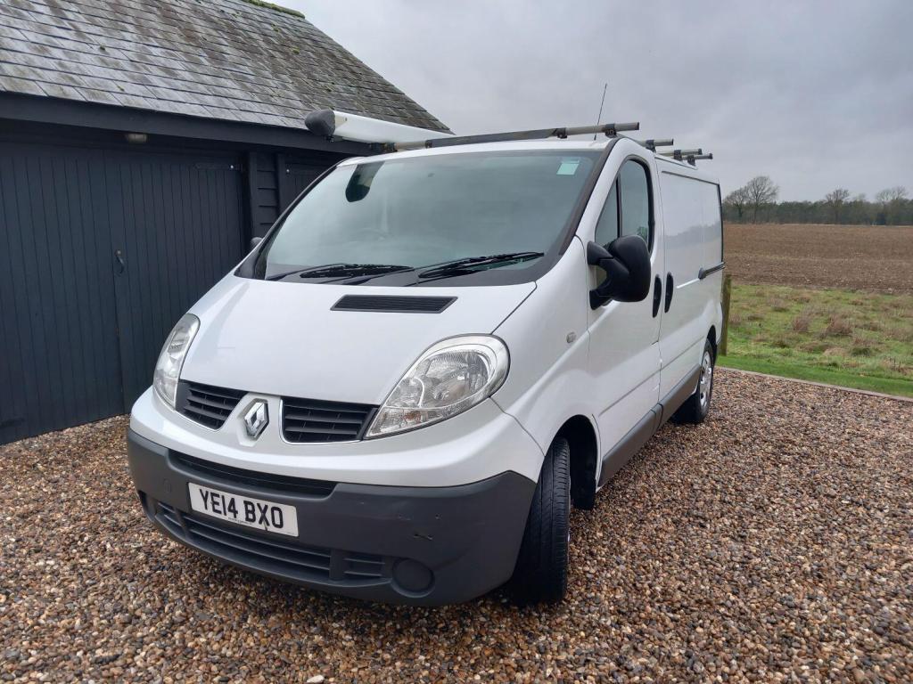 RENAULT TRAFIC