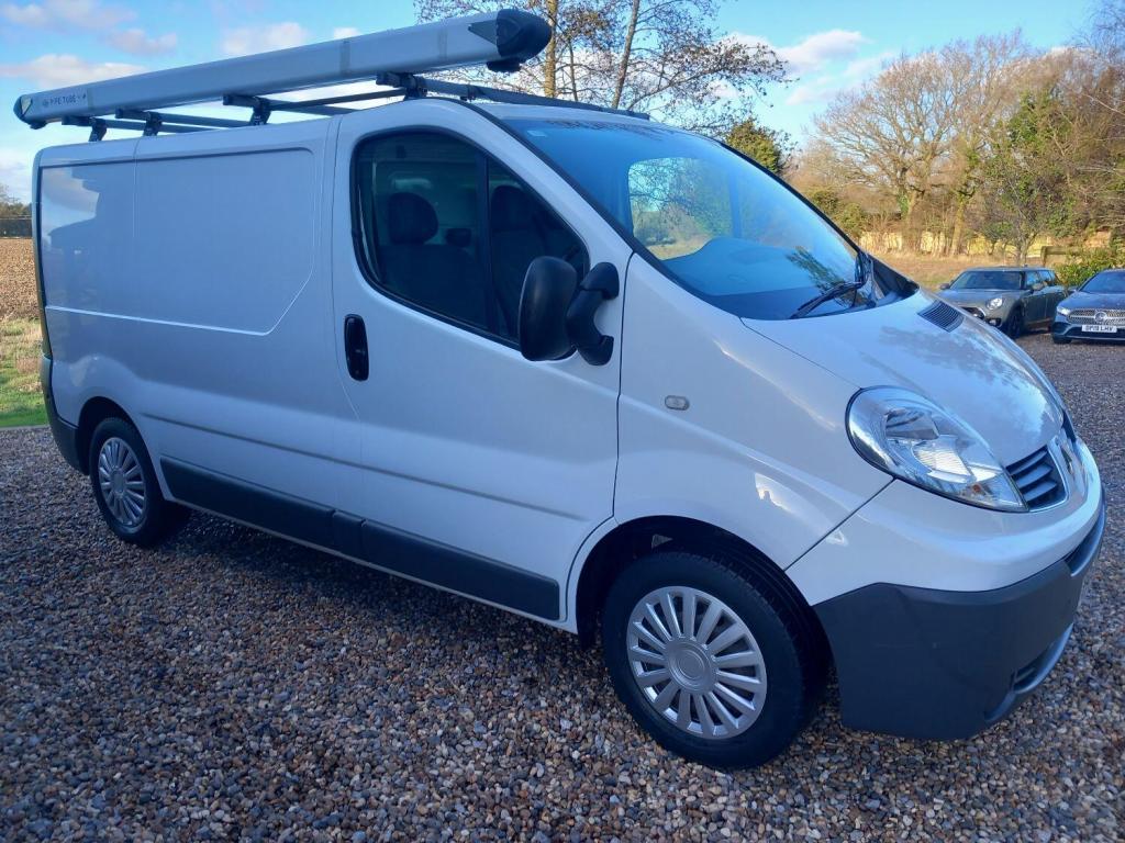 View RENAULT TRAFIC 2.0 SL27 dCi 90