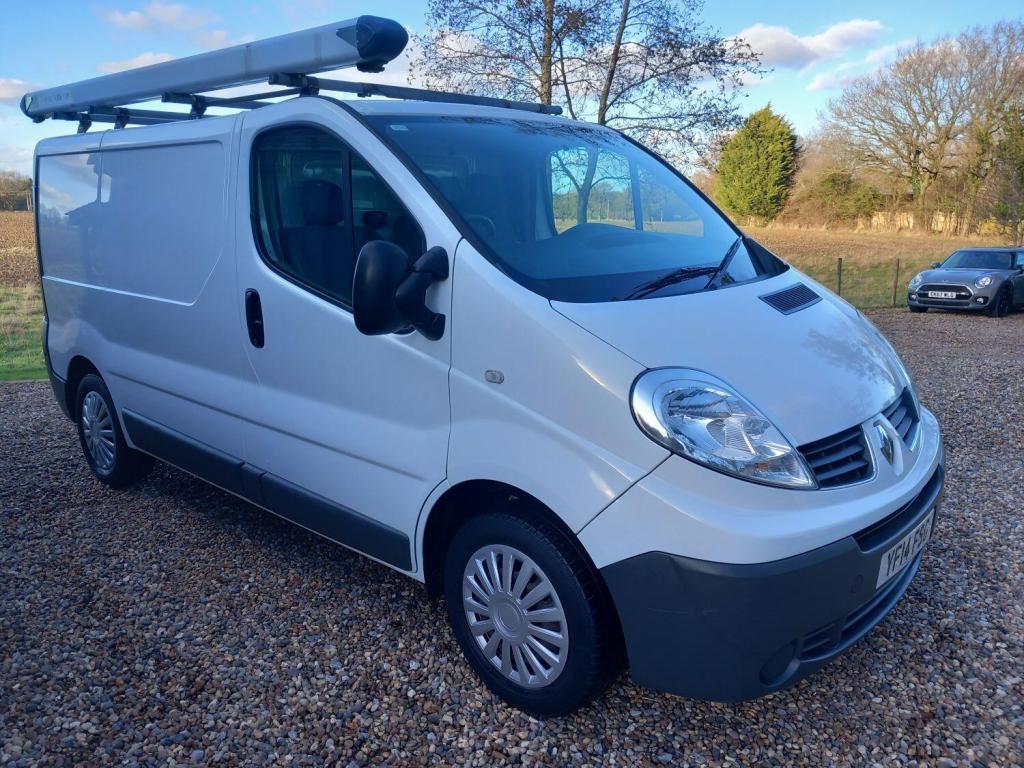 View RENAULT TRAFIC 2.0 SL27 dCi 90