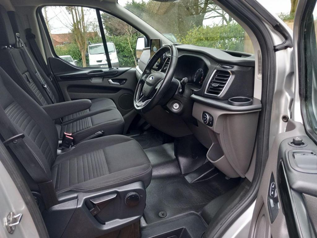 FORD TRANSIT CUSTOM