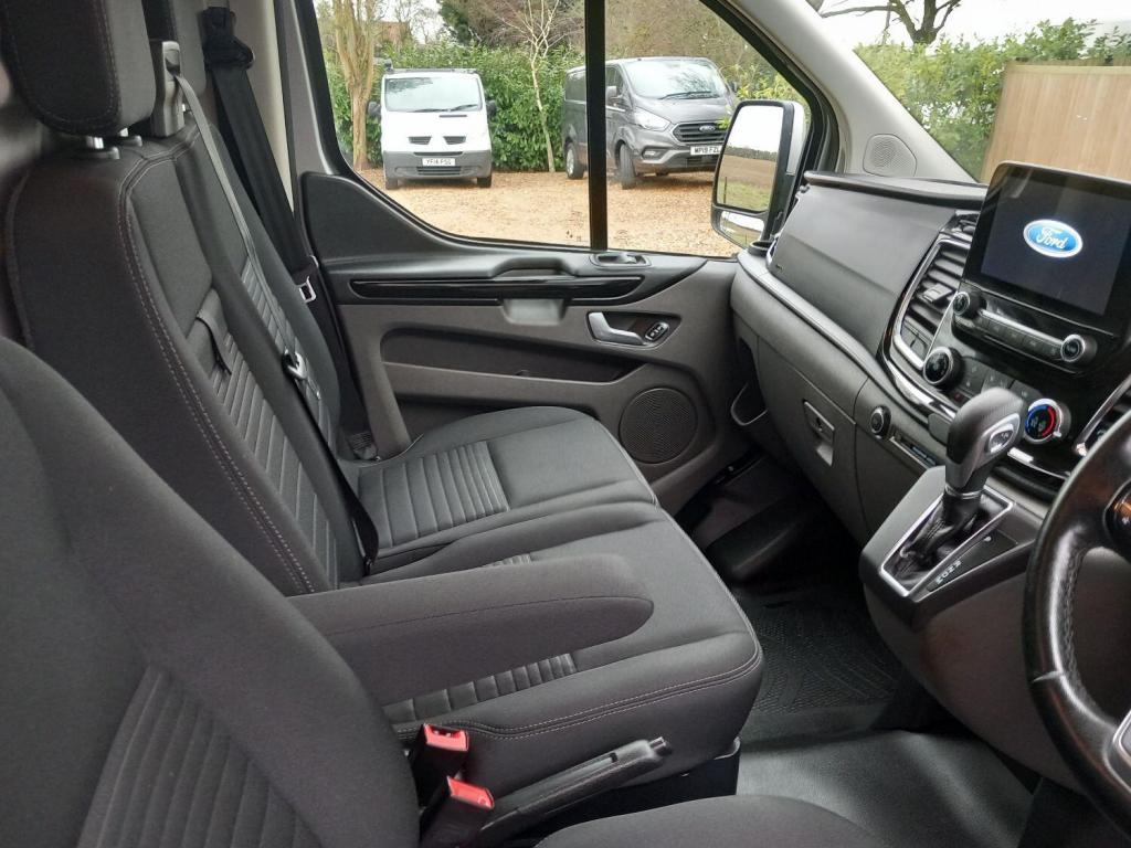 FORD TRANSIT CUSTOM