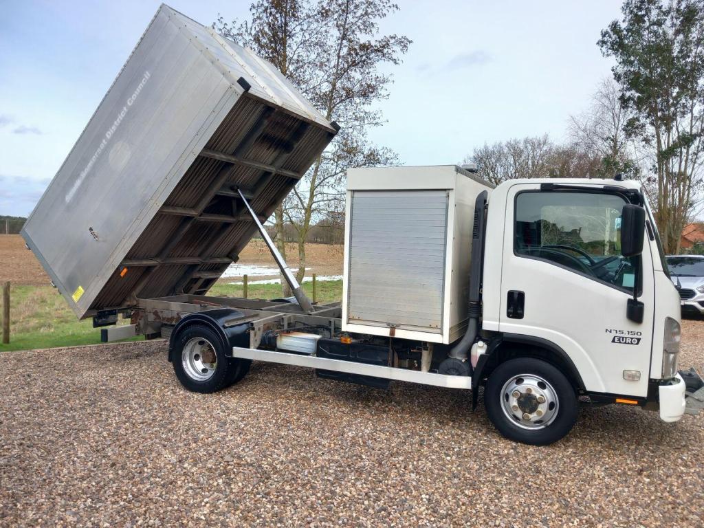 View ISUZU FORWARD 3.0  