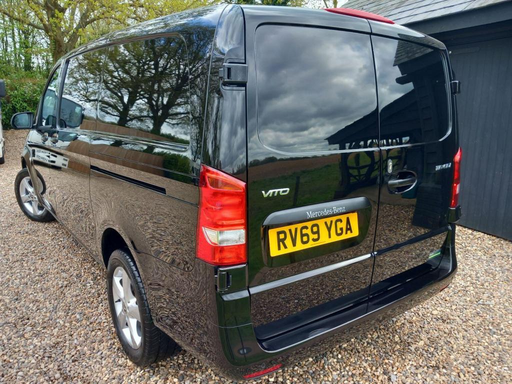 MERCEDES-BENZ VITO