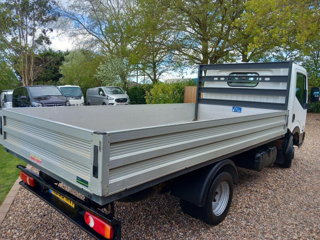 NISSAN CABSTAR