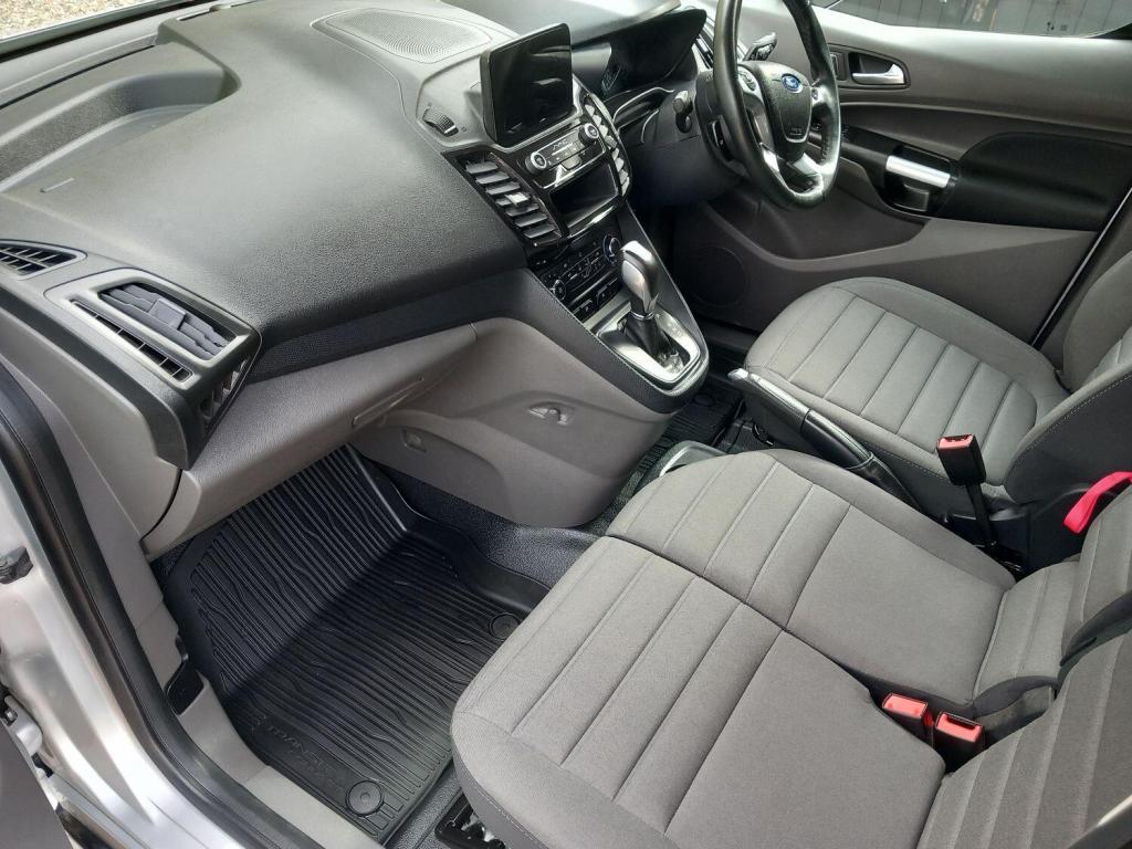 FORD TRANSIT CONNECT