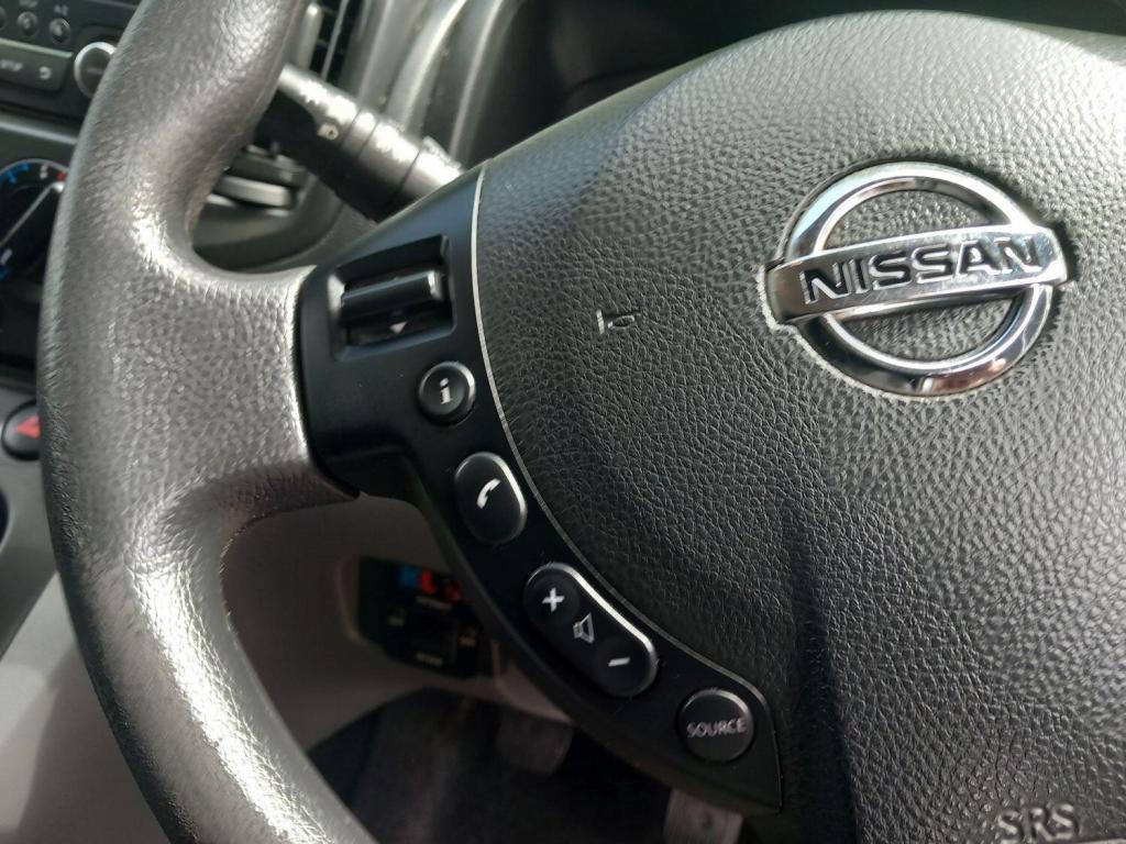 NISSAN NV200