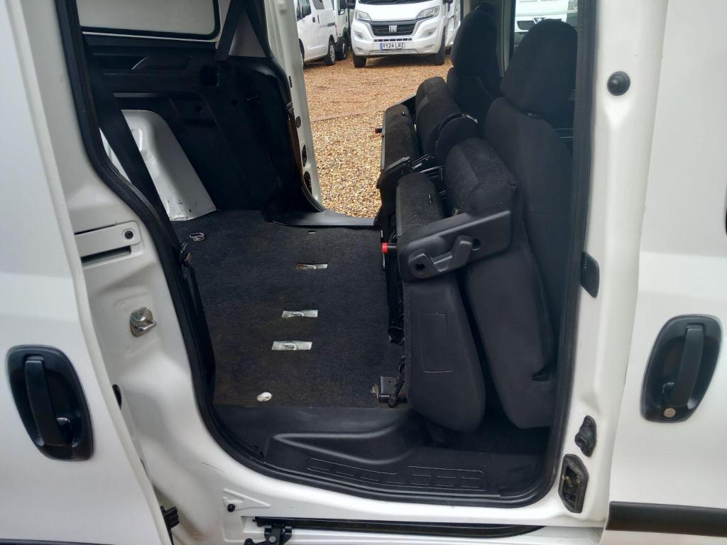 VAUXHALL COMBO