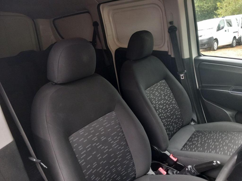 VAUXHALL COMBO