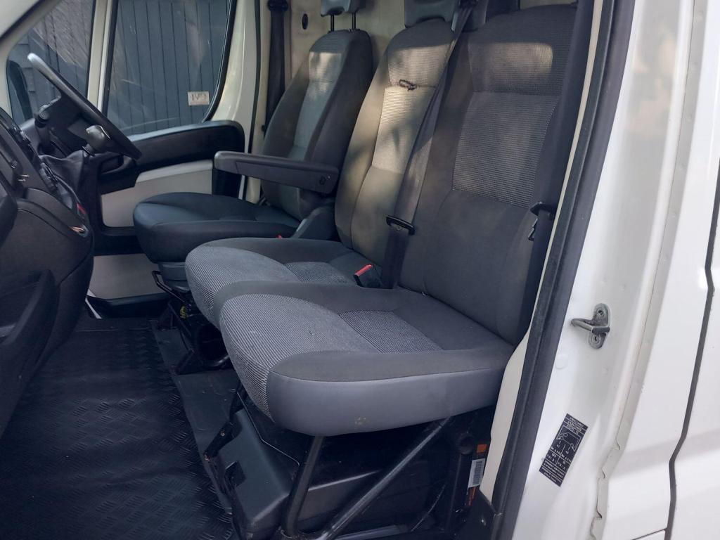PEUGEOT BOXER