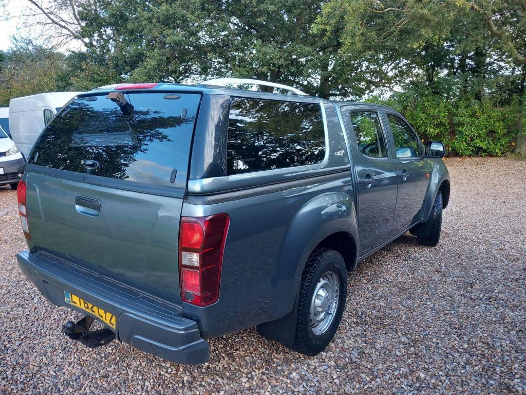 ISUZU D-MAX