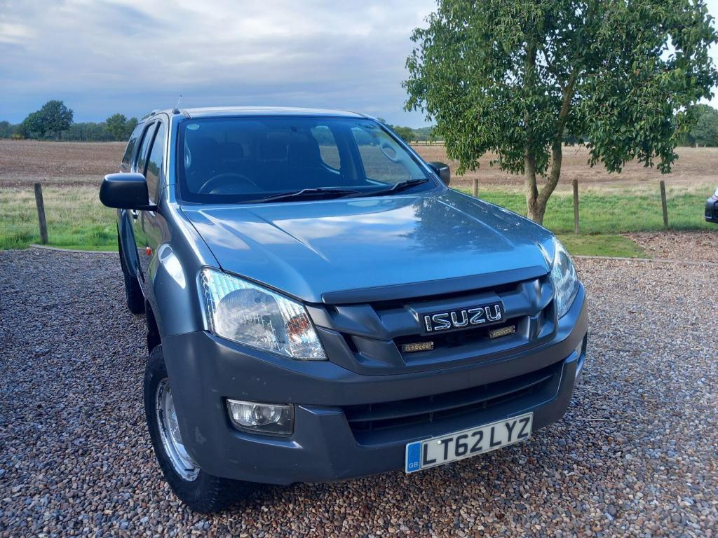View ISUZU D-MAX 2.5 TD