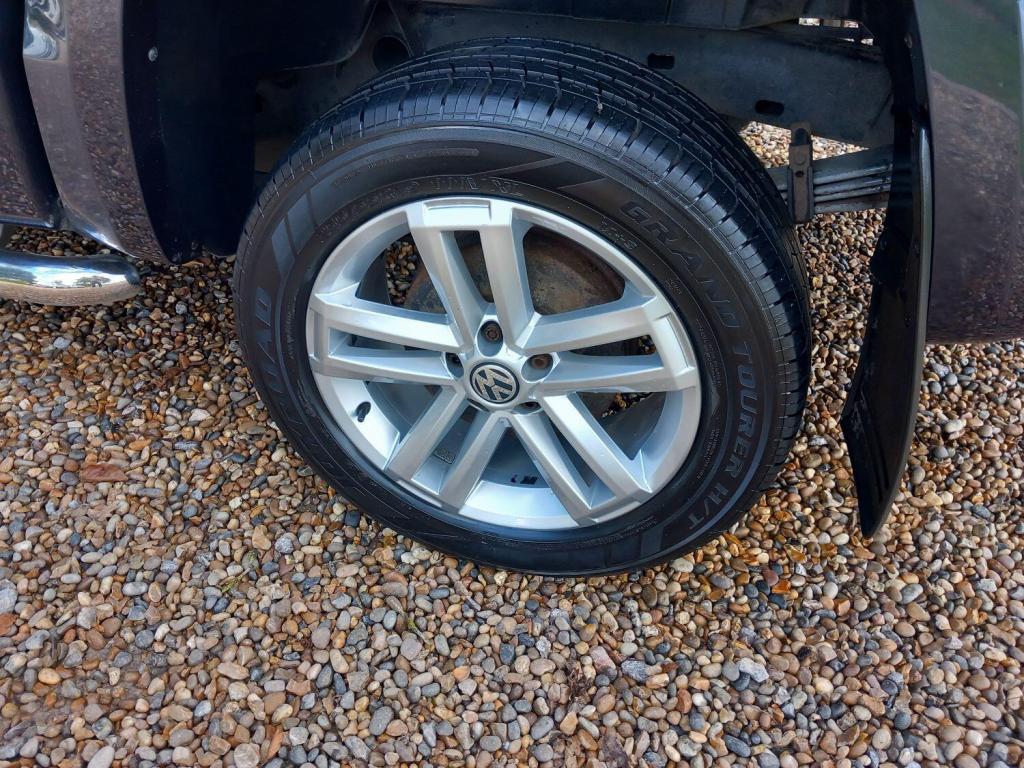 VOLKSWAGEN AMAROK