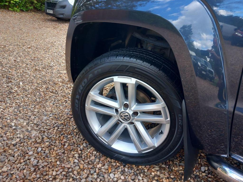VOLKSWAGEN AMAROK
