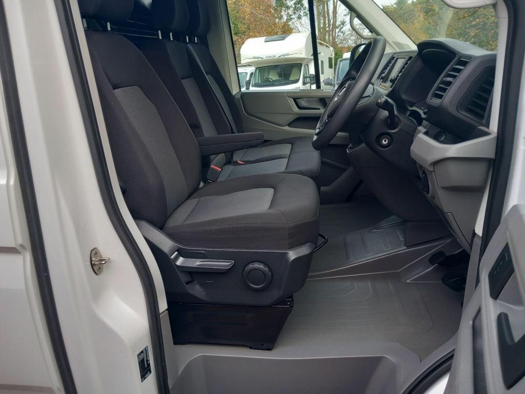 VOLKSWAGEN CRAFTER