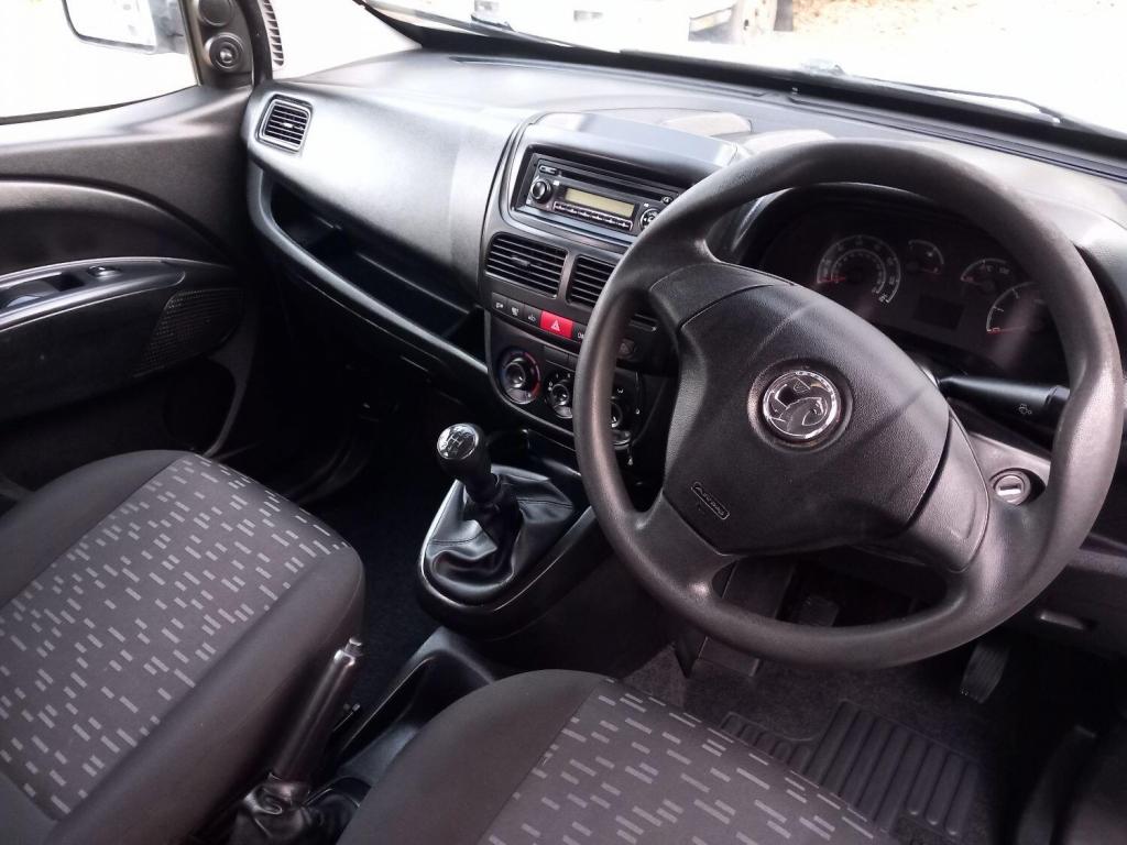 VAUXHALL COMBO