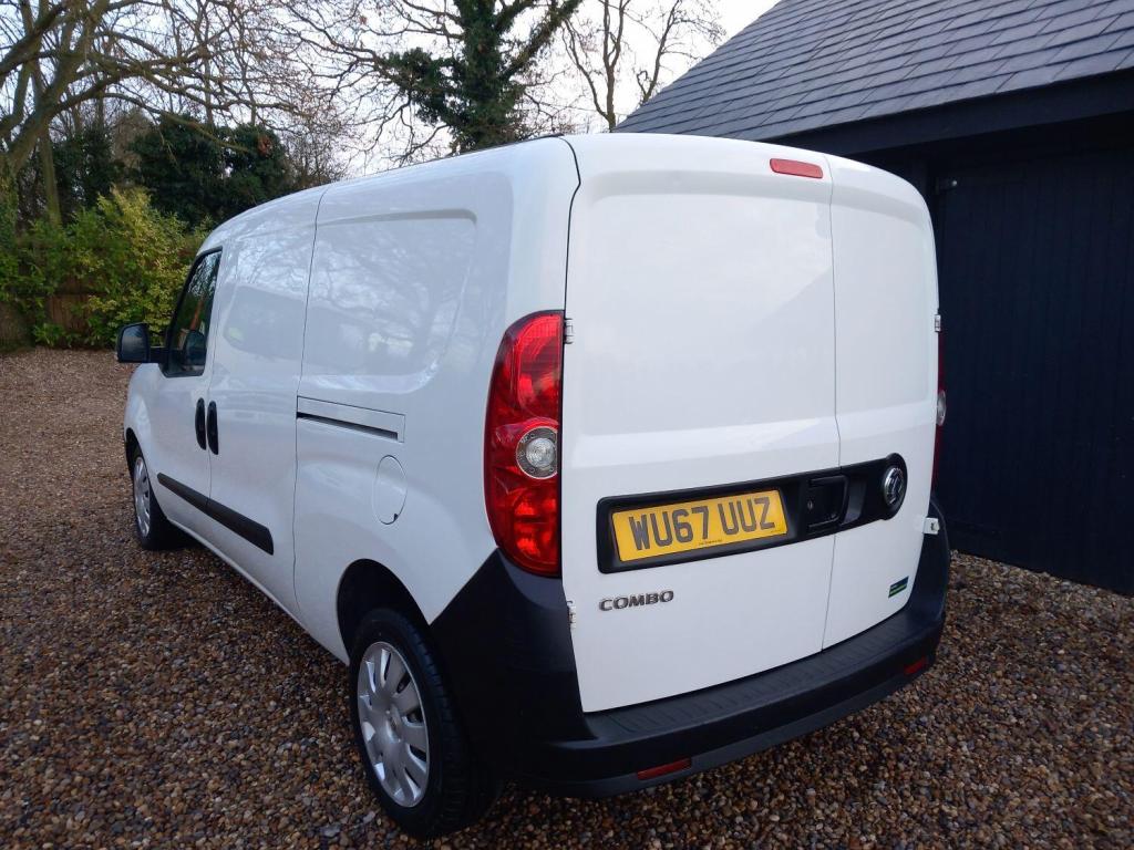 VAUXHALL COMBO