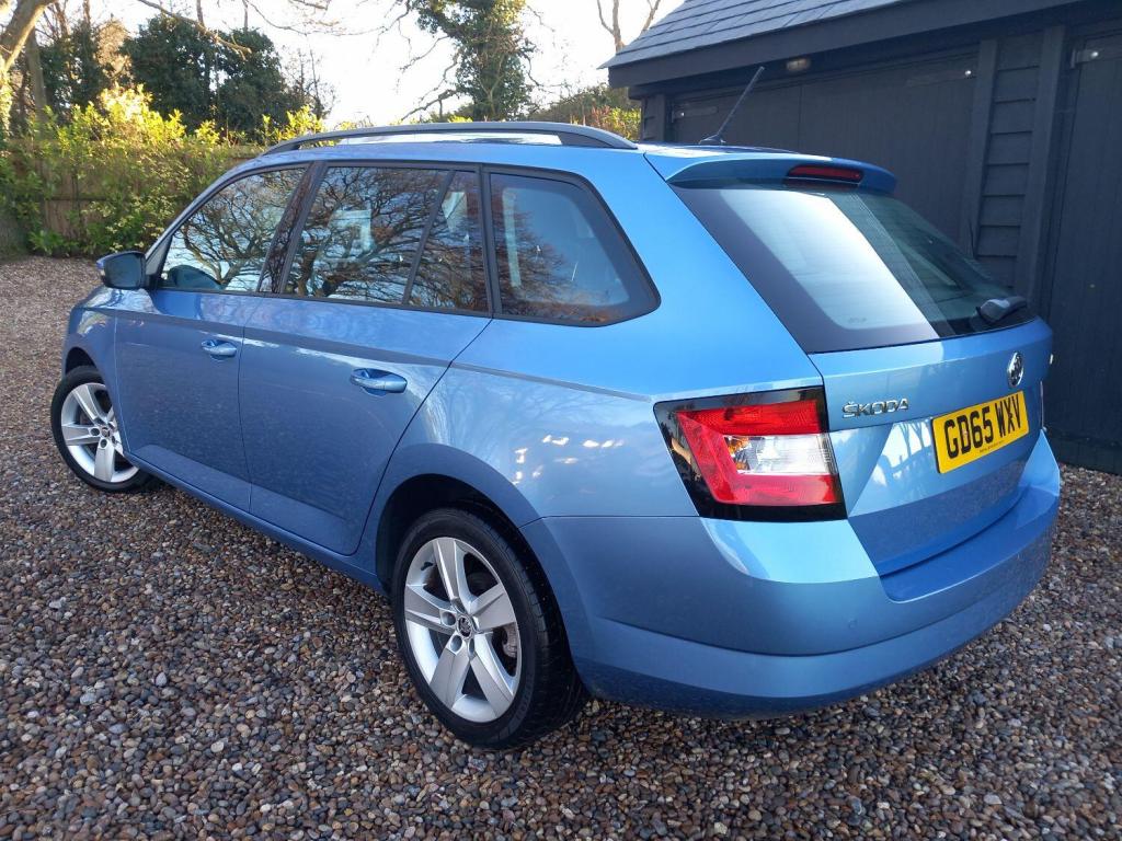 SKODA FABIA