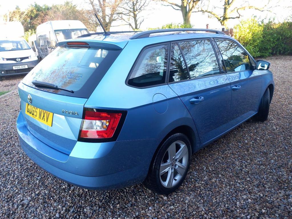 SKODA FABIA