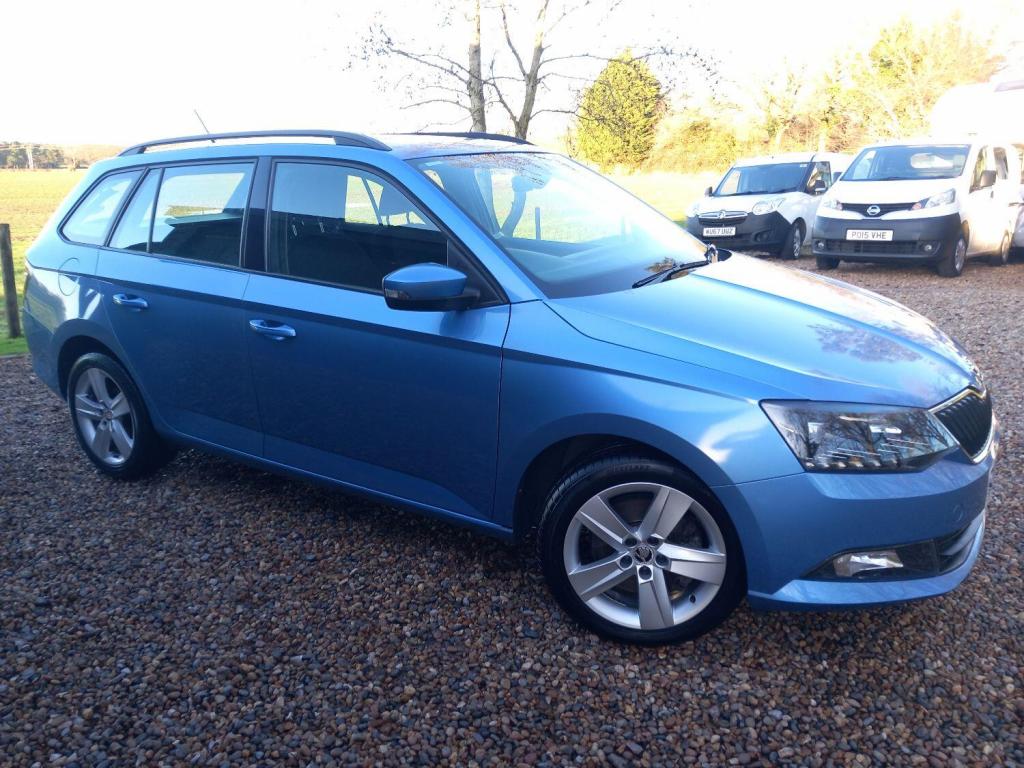 View SKODA FABIA 1.2 TSI SE L
