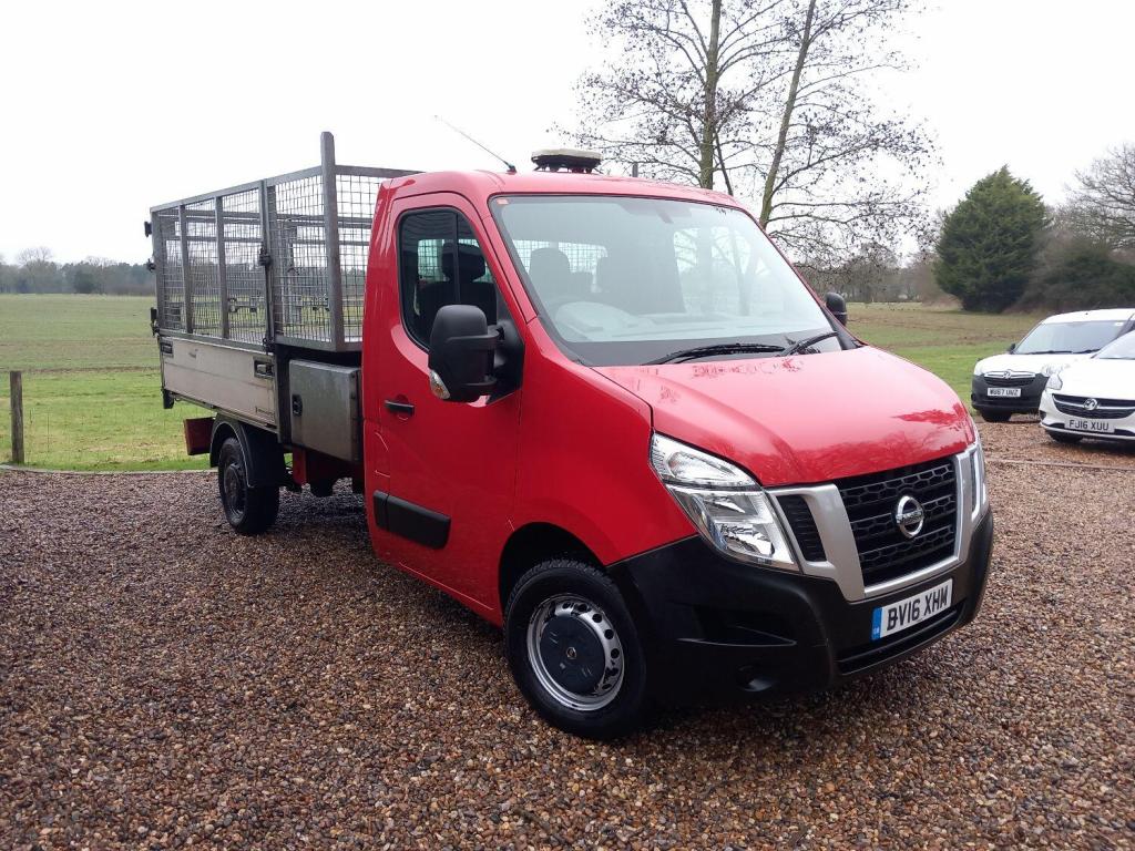 View NISSAN NV400 2.3 dCi 35 E
