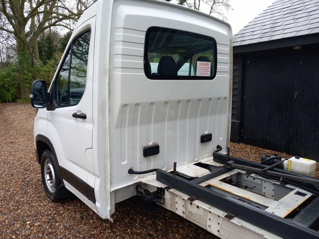 MAXUS DELIVER 9