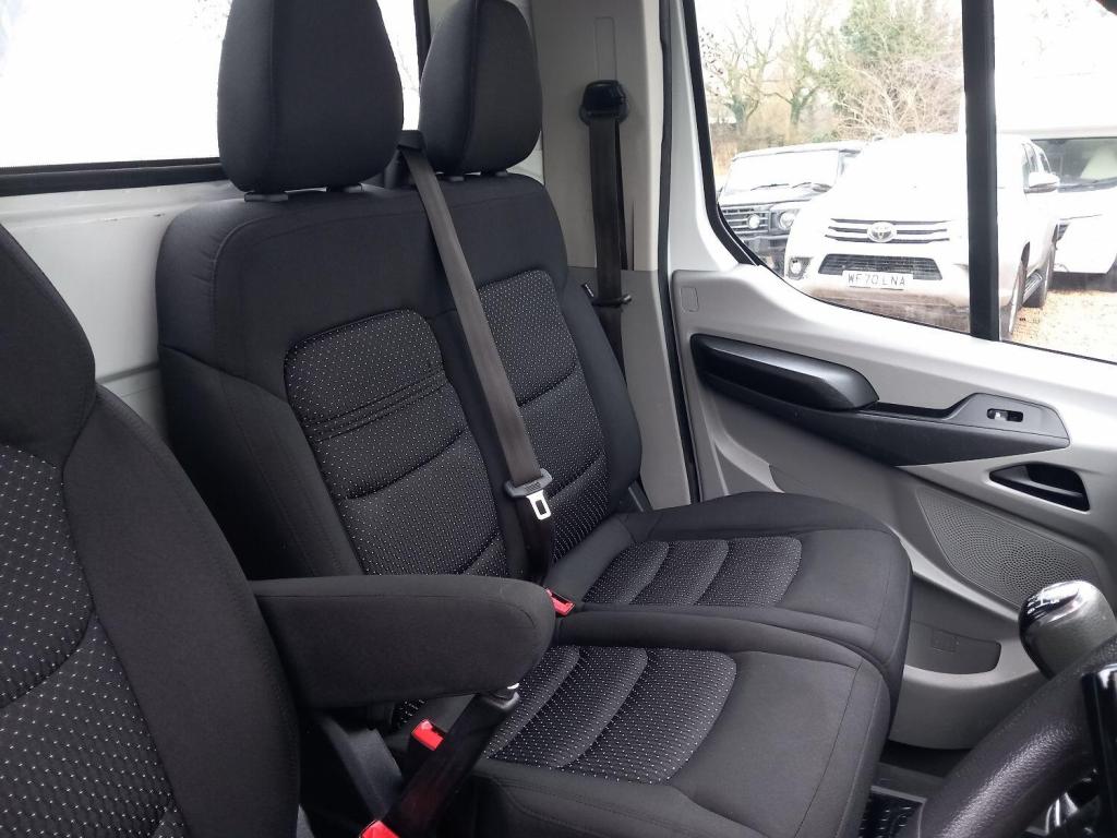 MAXUS DELIVER 9