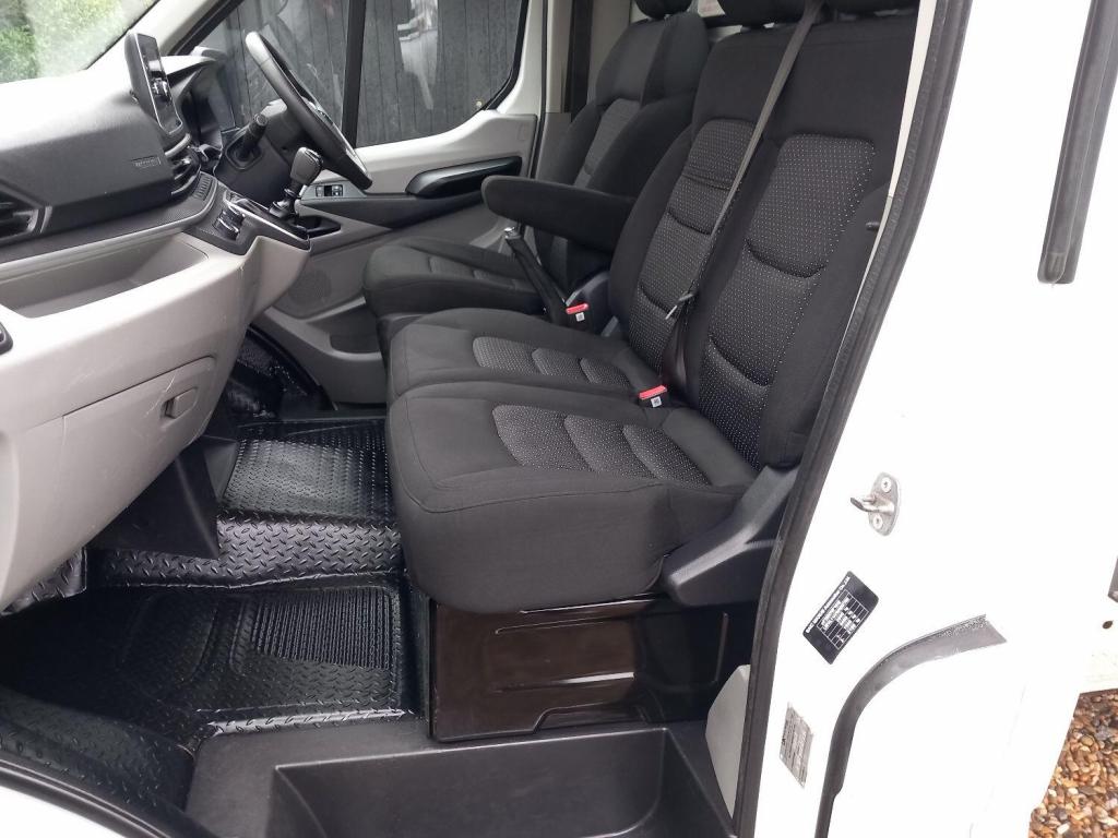 MAXUS DELIVER 9