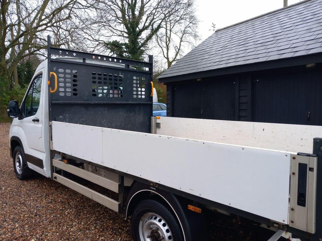 MAXUS DELIVER 9
