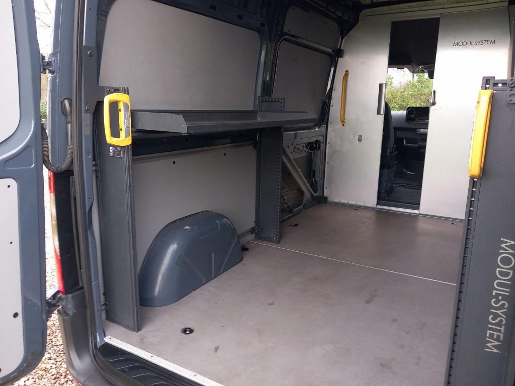 MERCEDES-BENZ SPRINTER