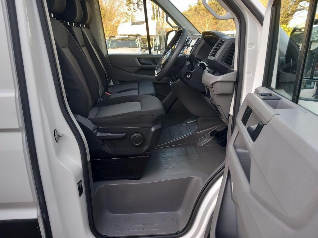 VOLKSWAGEN CRAFTER