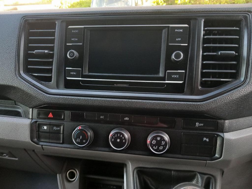 VOLKSWAGEN CRAFTER
